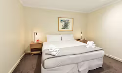 10-st-andrews-place-melbourne-Apartment 701