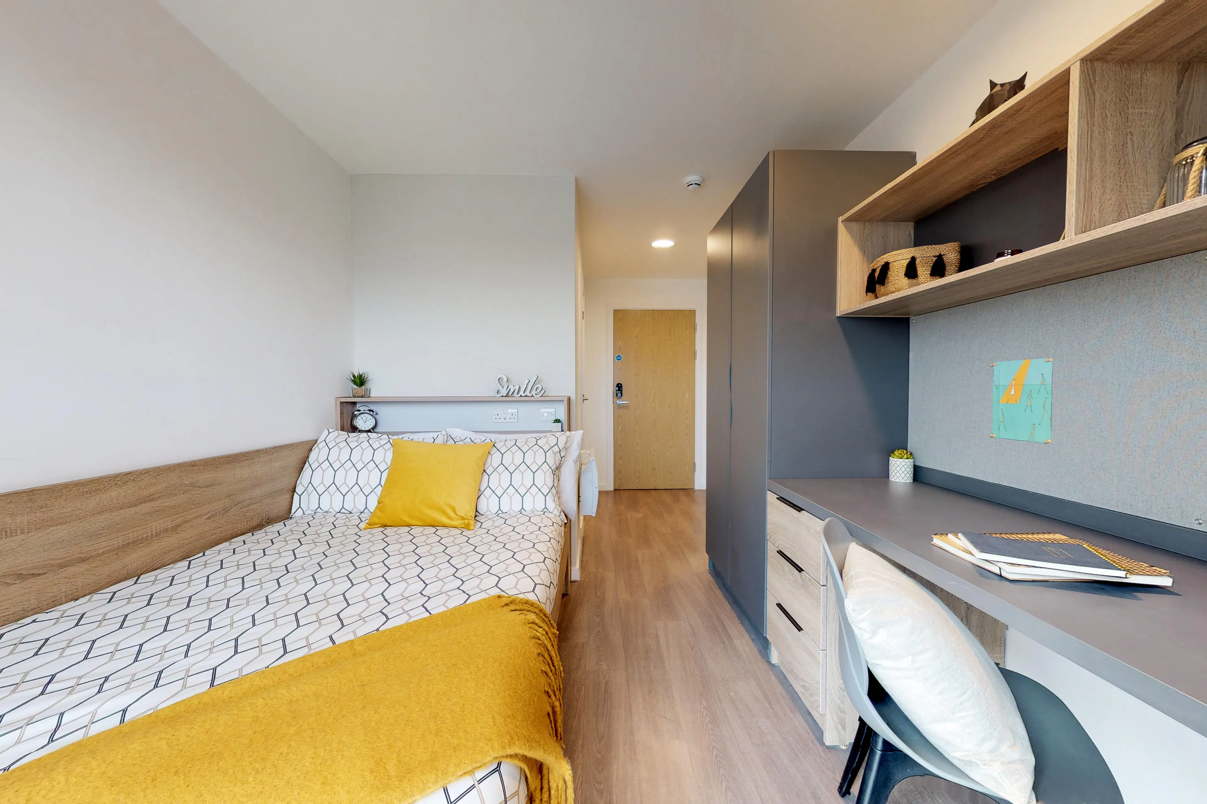 ROOM ROOM 1