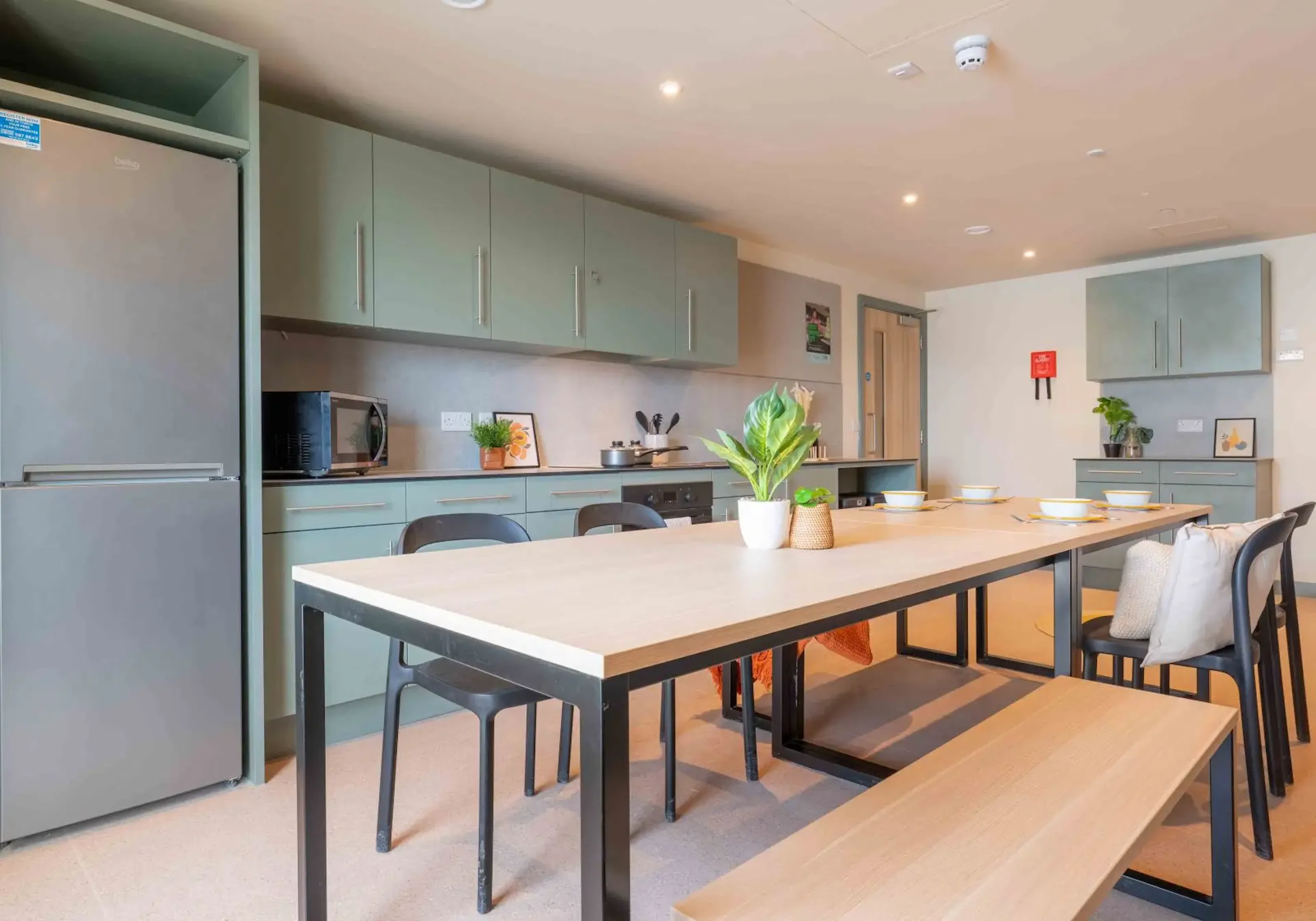 Bronze En Suite KITCHEN 3