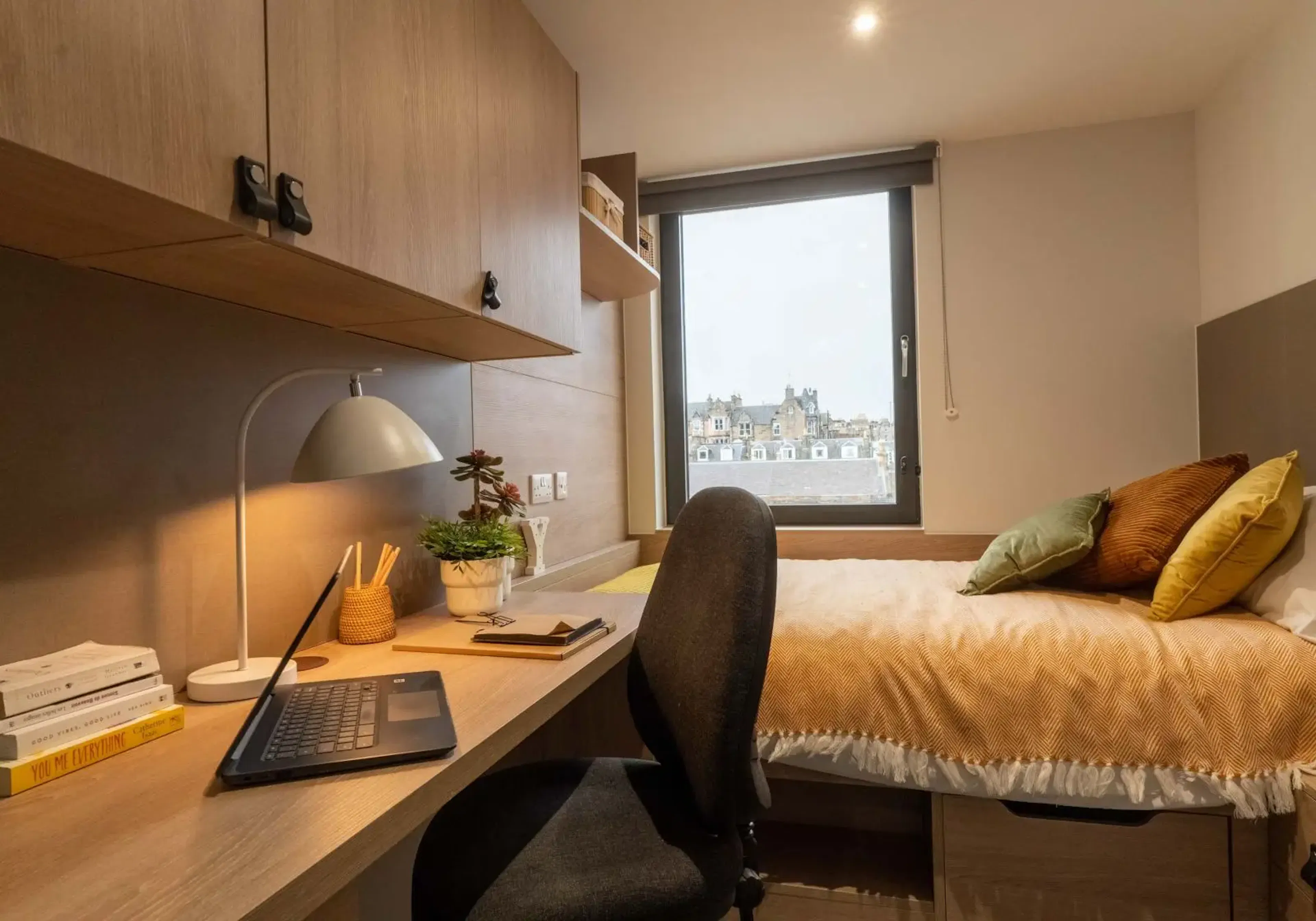 Bronze En Suite ROOM 2