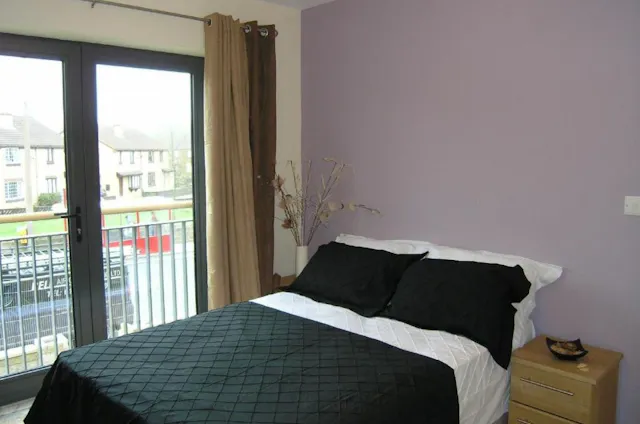 Four Bed Apartment room image 2