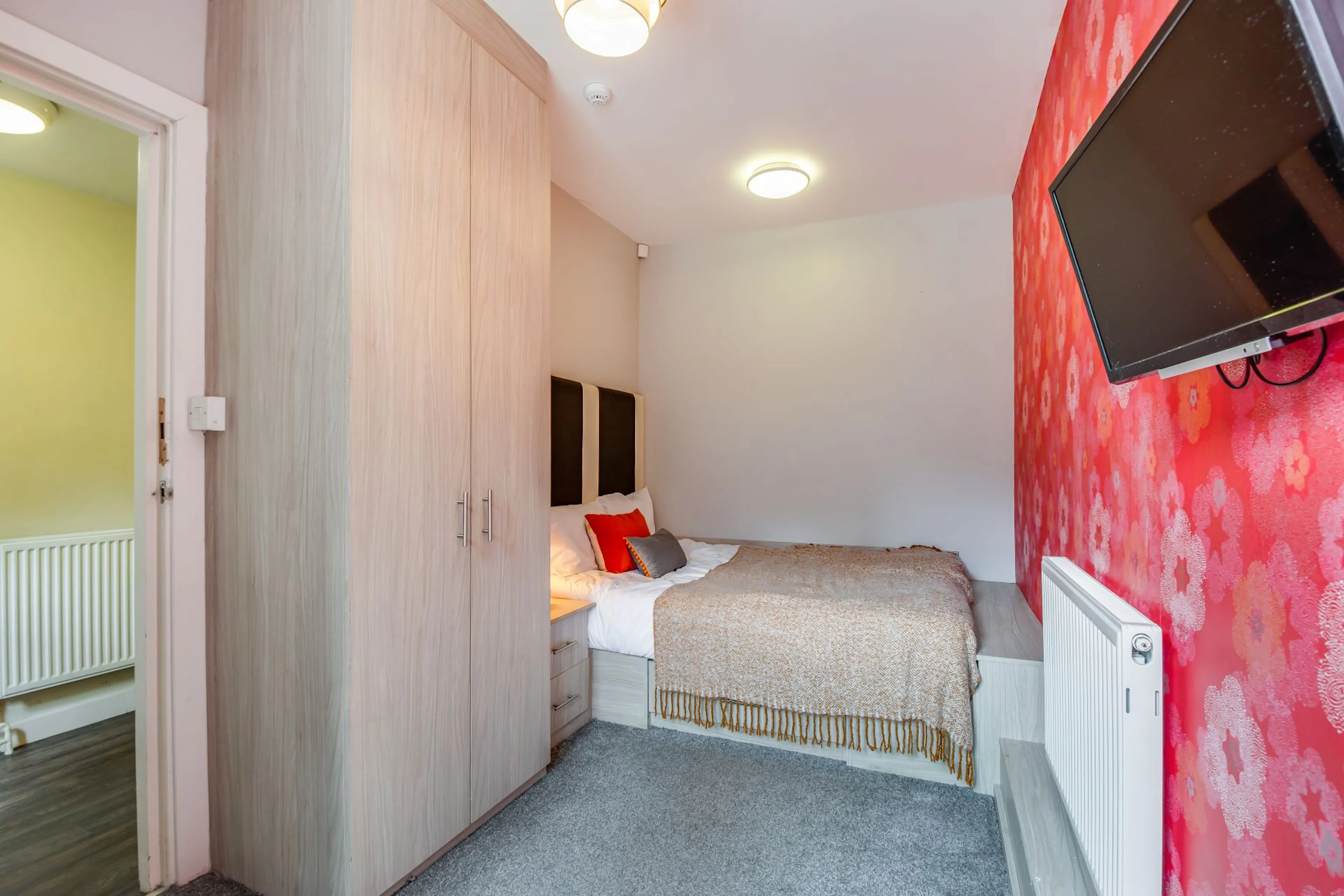 ROOM ROOM 3
