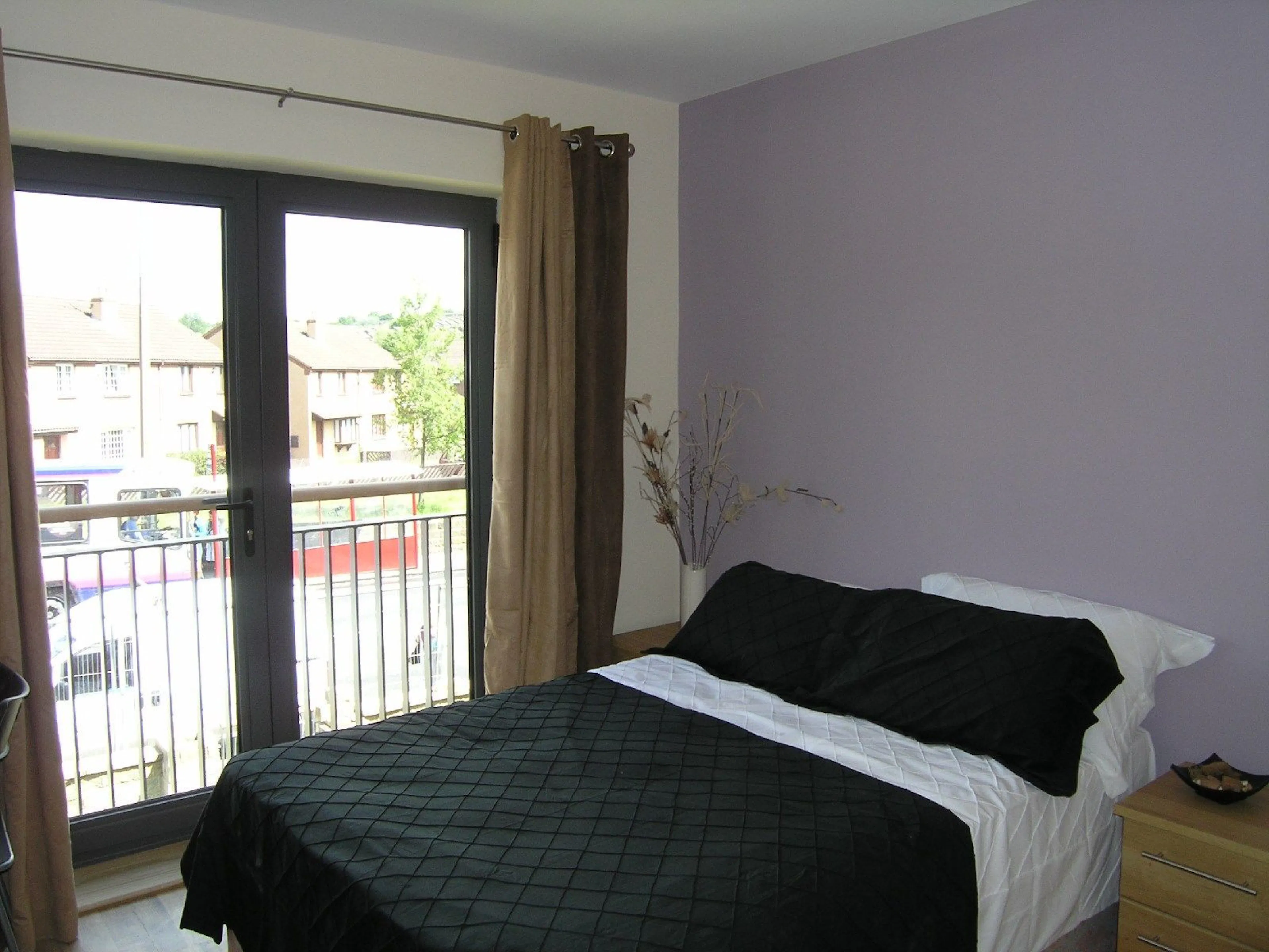 ROOM ROOM 2