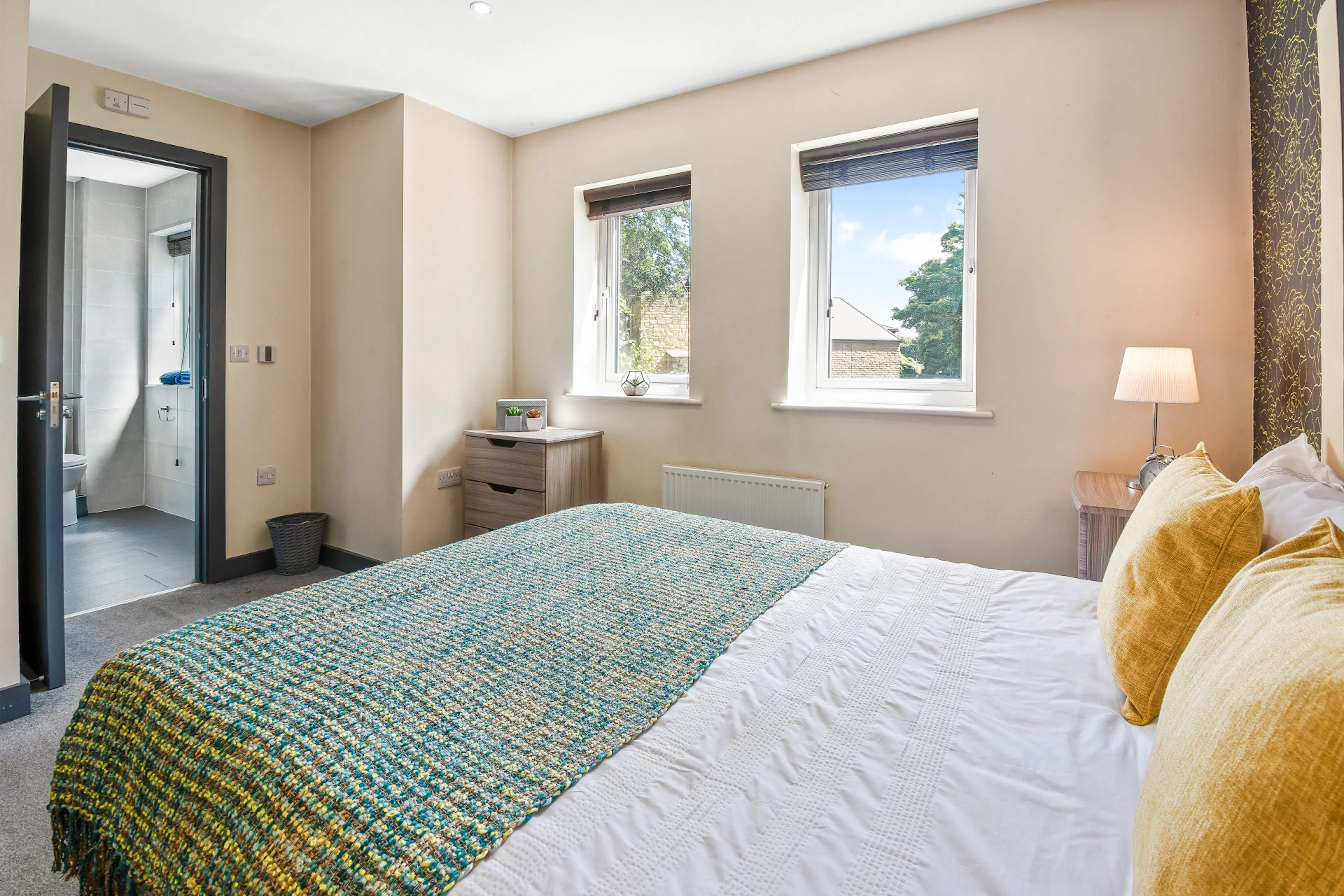 ROOM ROOM 3
