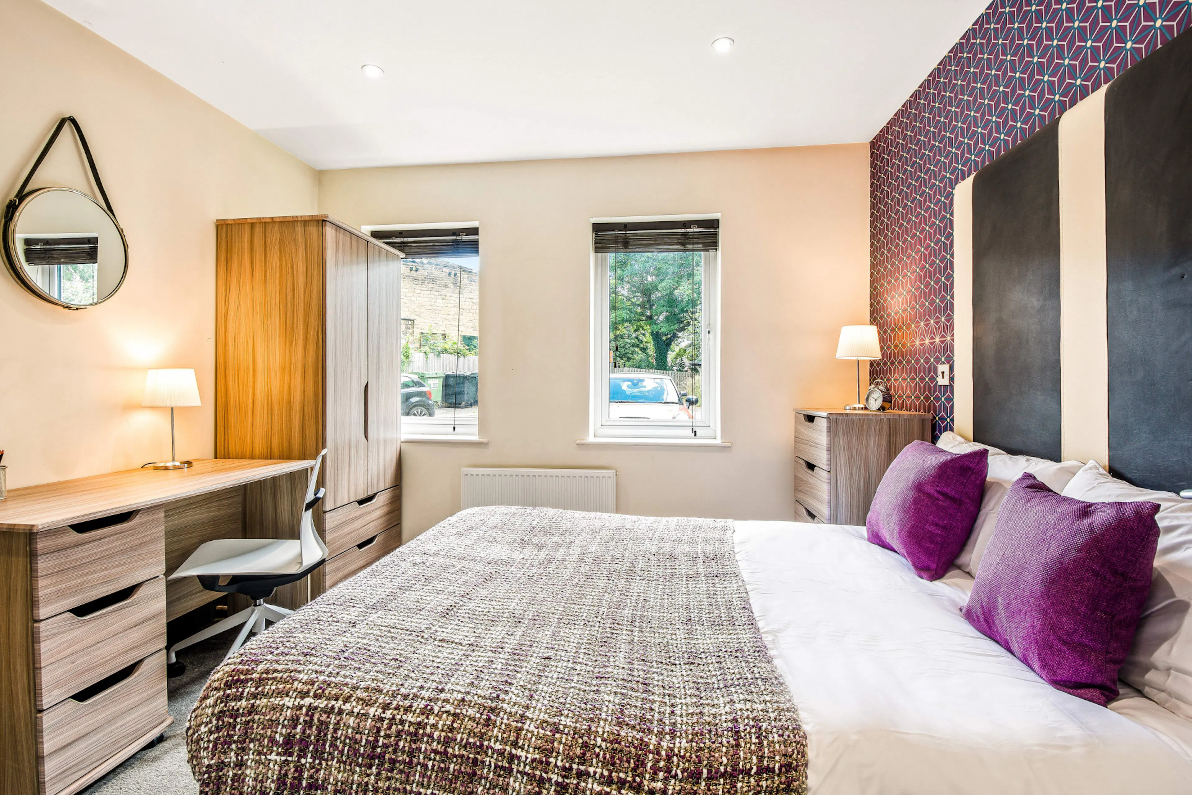 ROOM ROOM 1