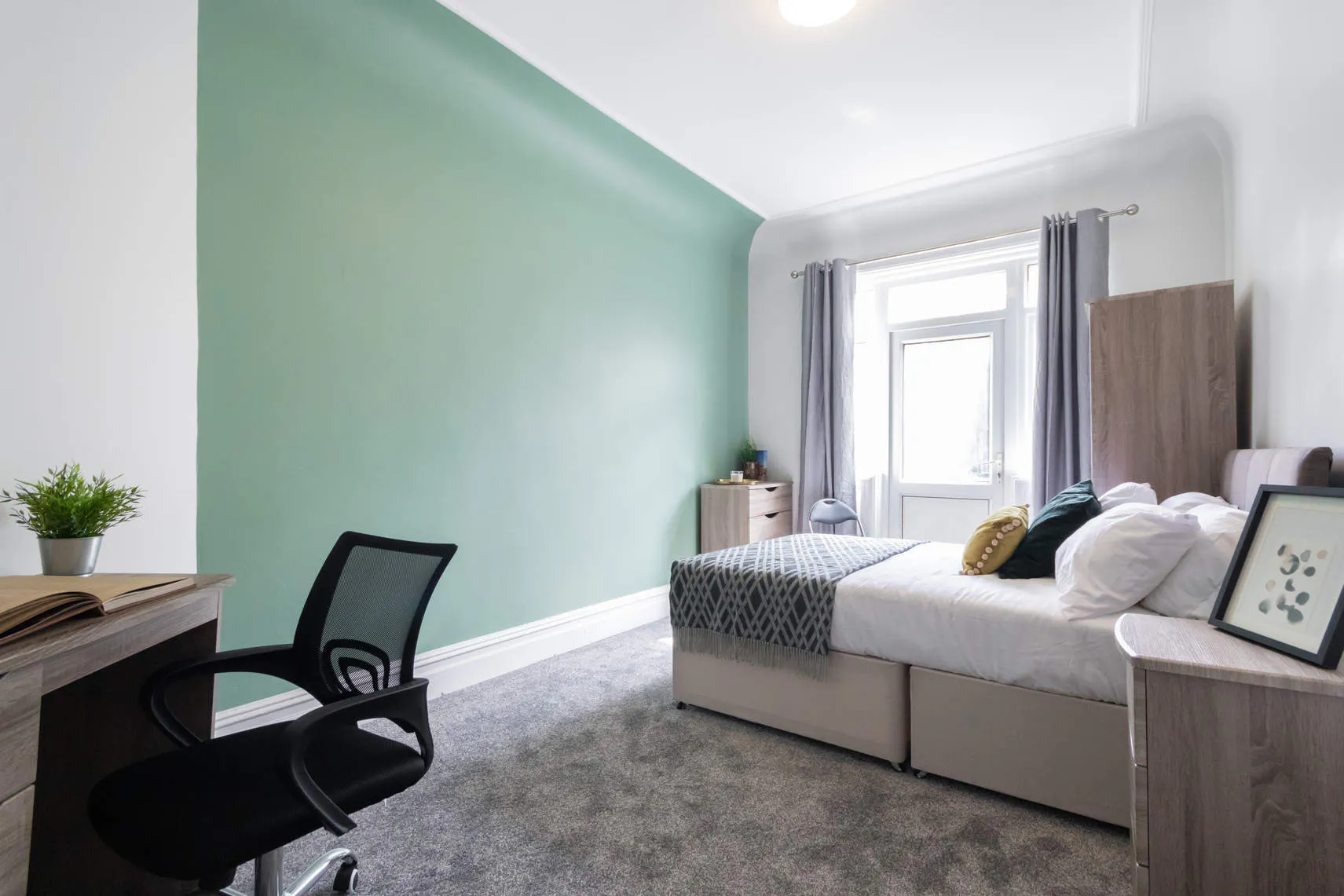 17a Church Wood Avenue-Leeds-ROOM-1