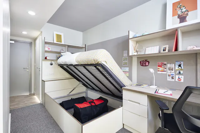 Bronze En-Suite room image 1