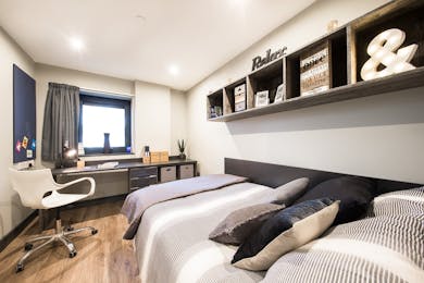 Lumis Student Living - 7 Bed Cluster En-suite