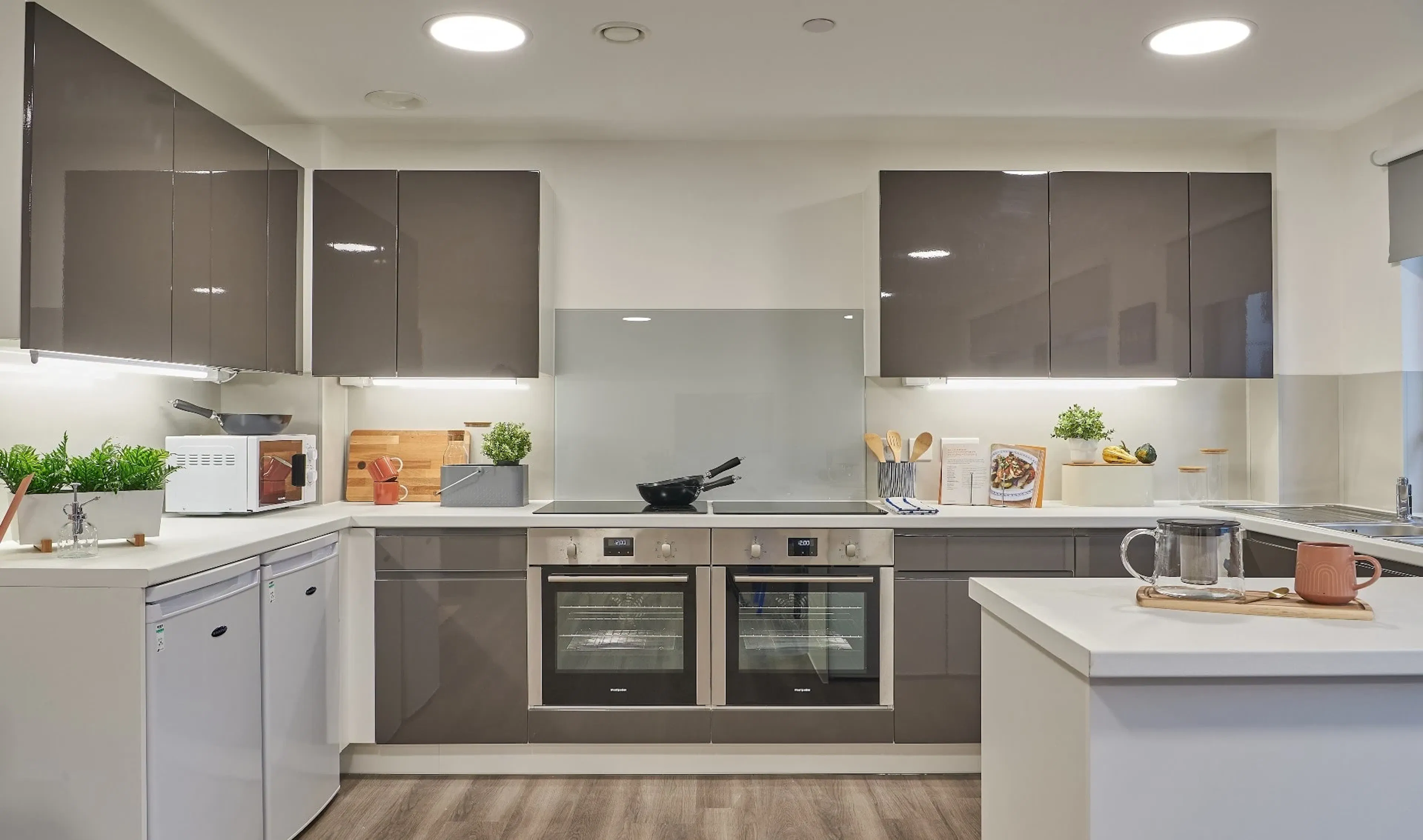 7 Bed Standard En-suite Superior KITCHEN 4