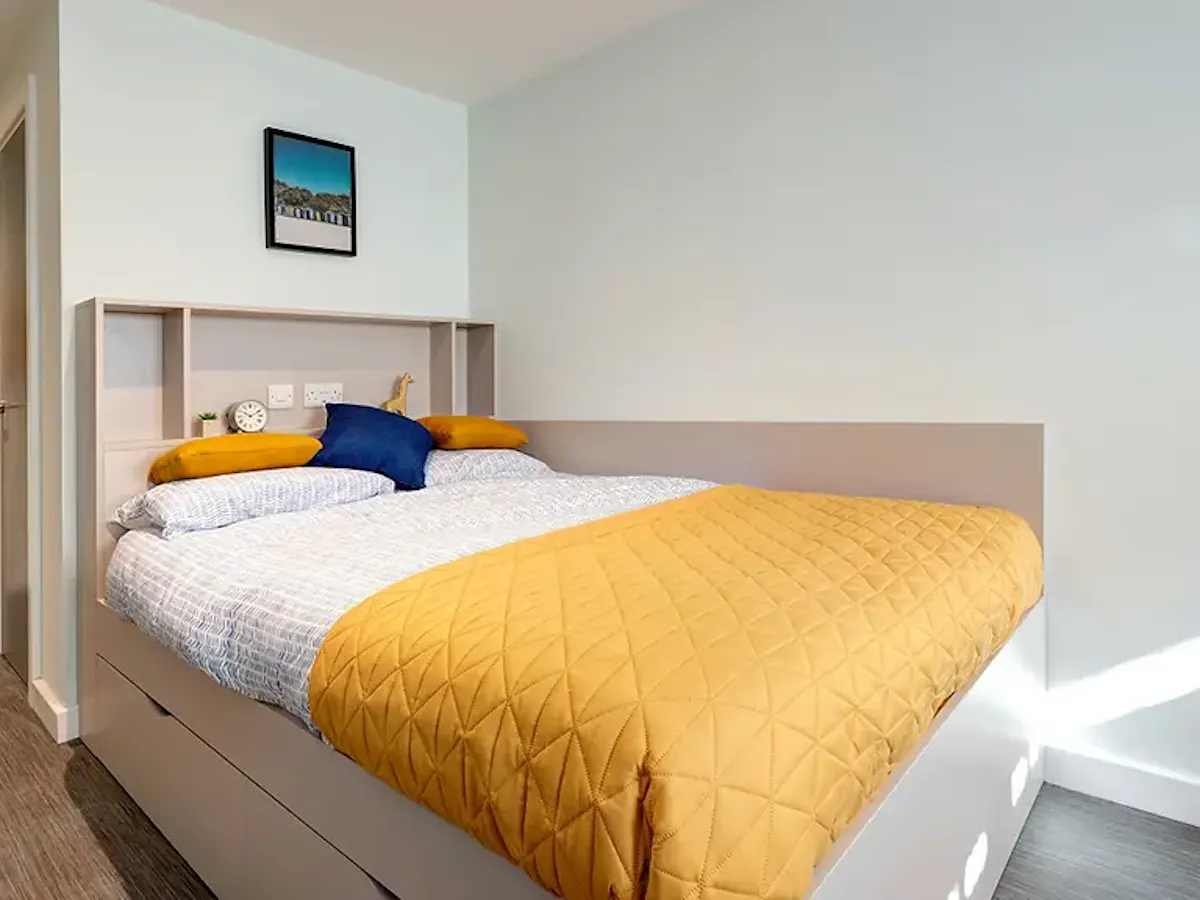 7 Bed Standard En-suite (Restricted View) OTHER
