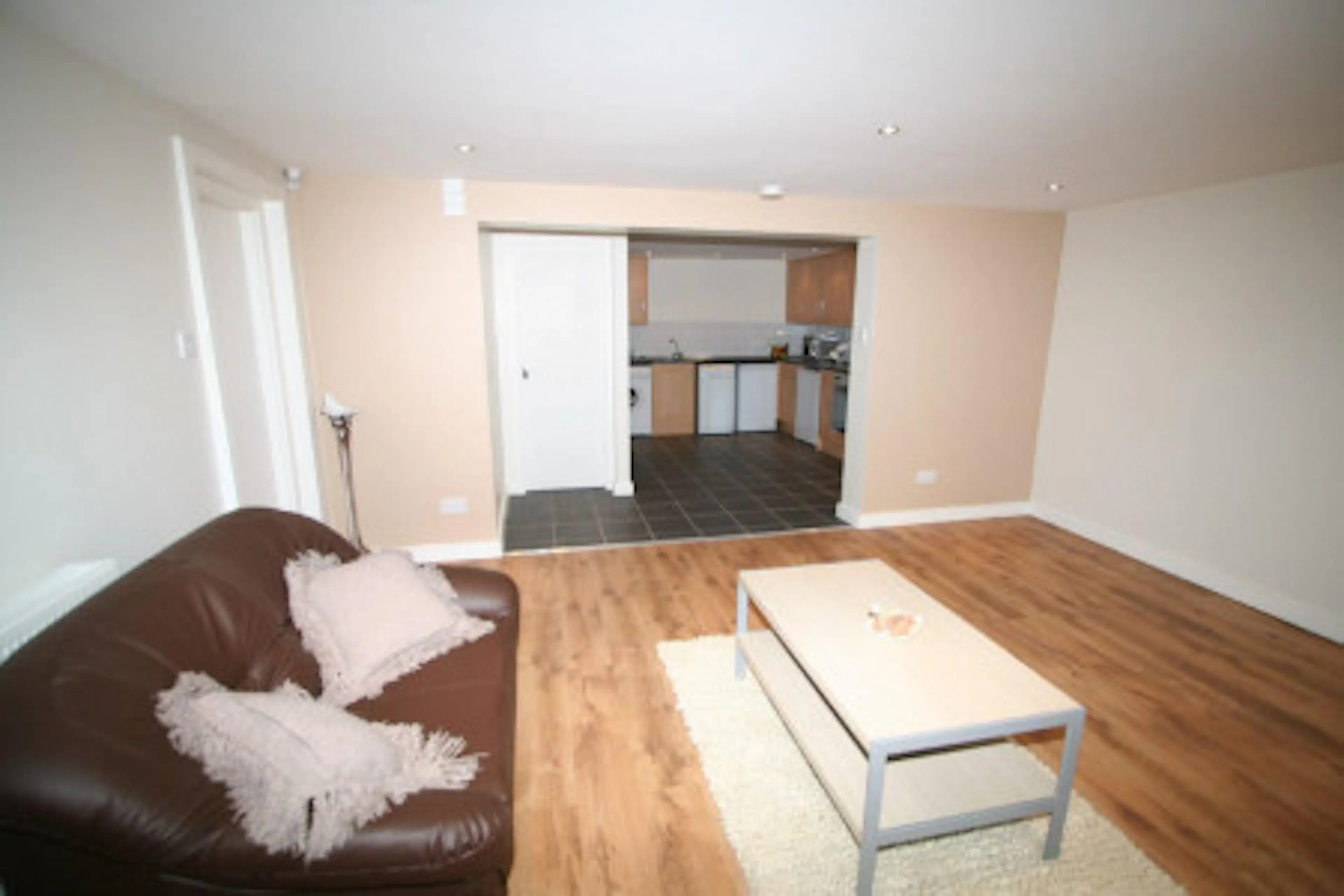 One Bedroom Flat COMMON_AREA 2