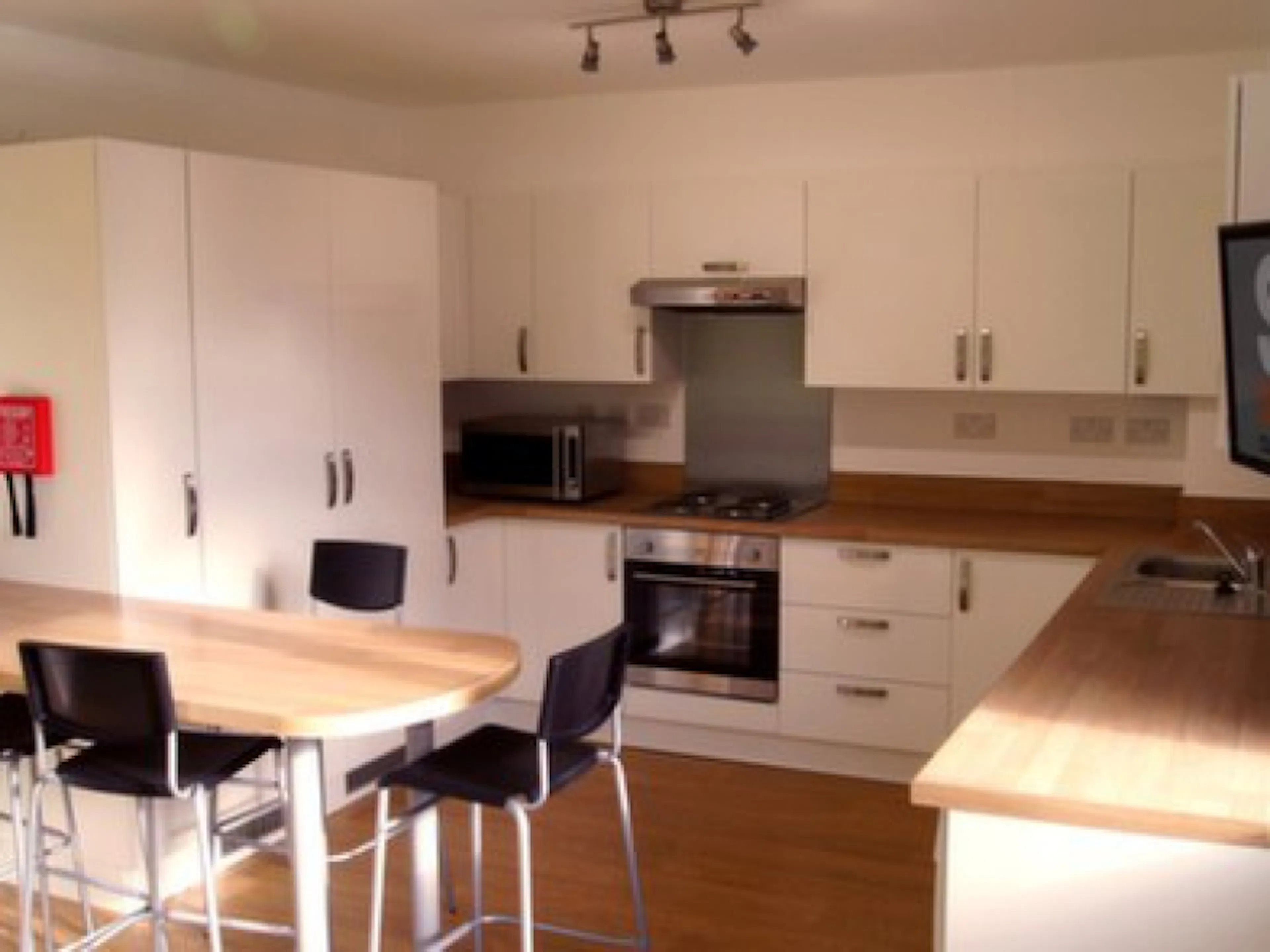 Shared Flat KITCHEN 1