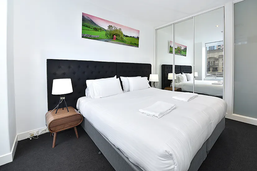 Property video thumbnail 1