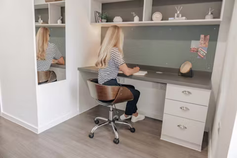 alma-court-1-canterbury-ROOM