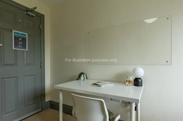 Gold Plus Room room image 3