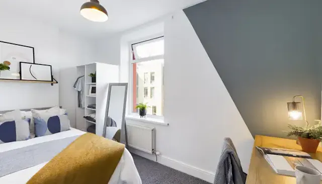 5 Bed Apartment room image 4