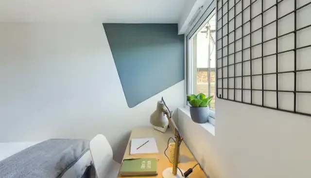 7 Bed Apartment room image 2