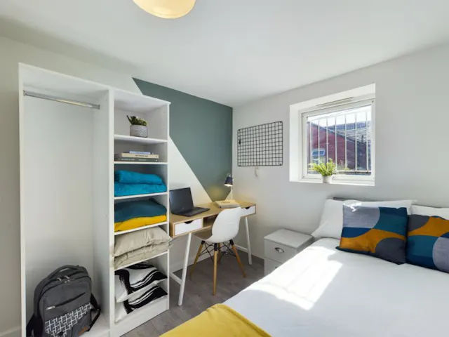 2 Bedroom Apartment room image 5