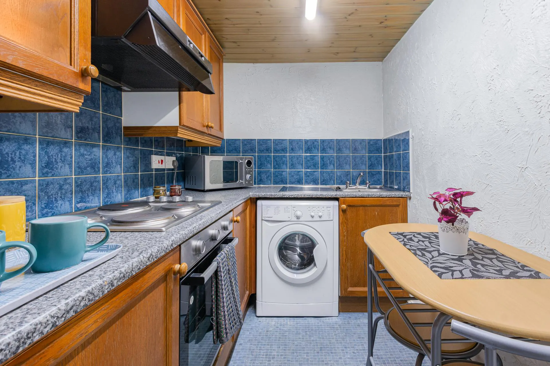 KITCHEN KITCHEN 4