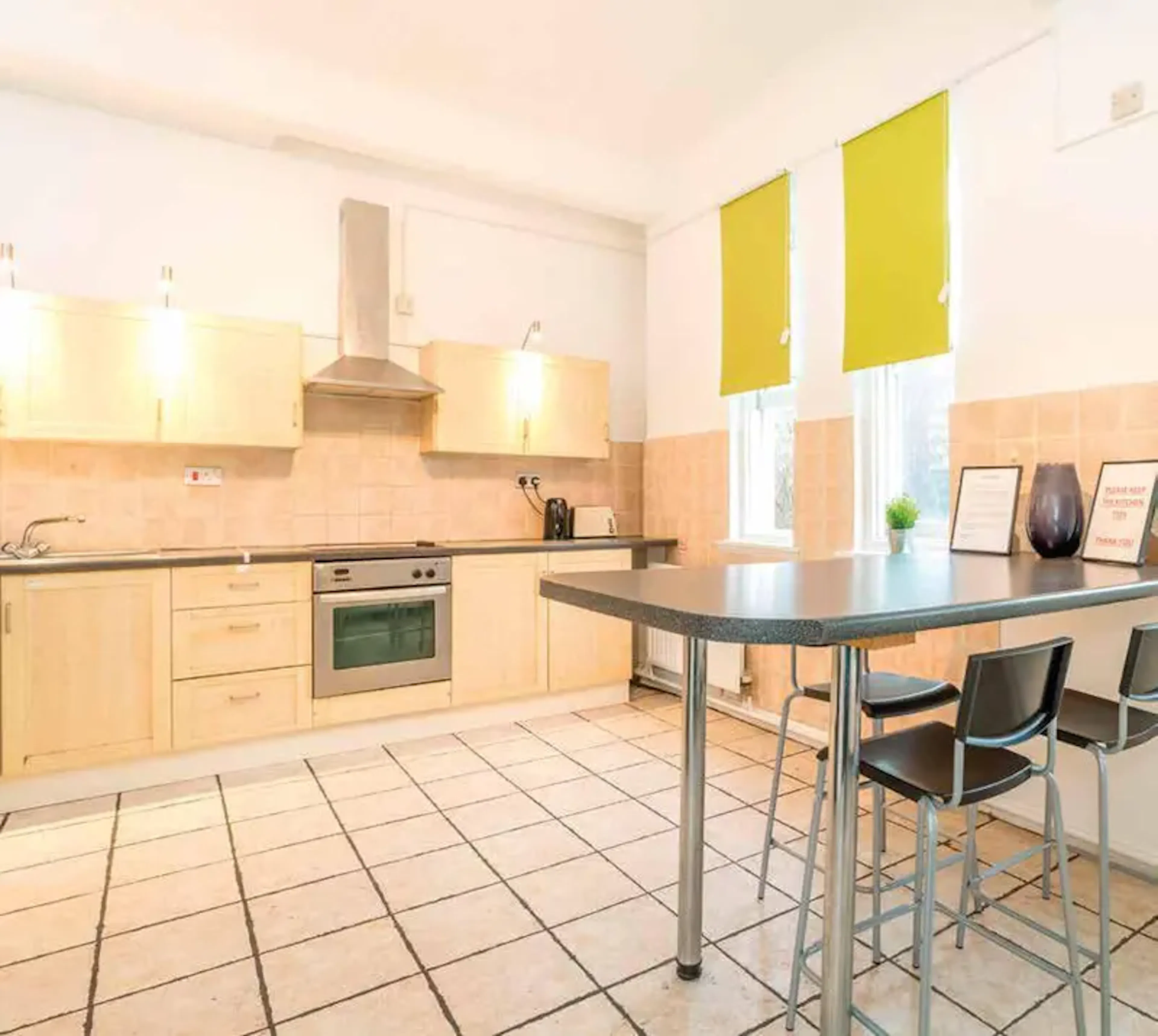 Classic Ensuite KITCHEN 2