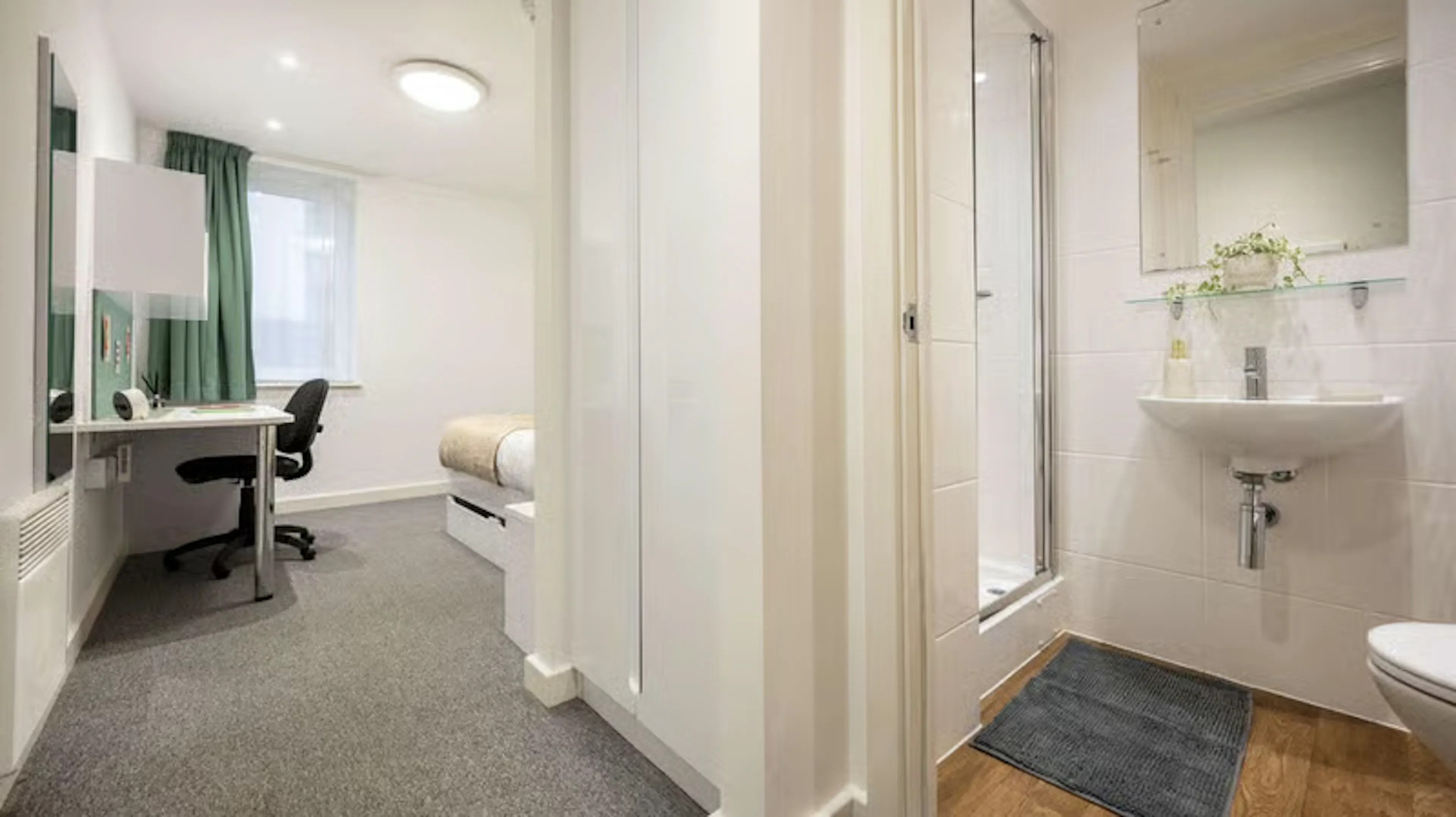 Standard Ensuite  ROOM 2