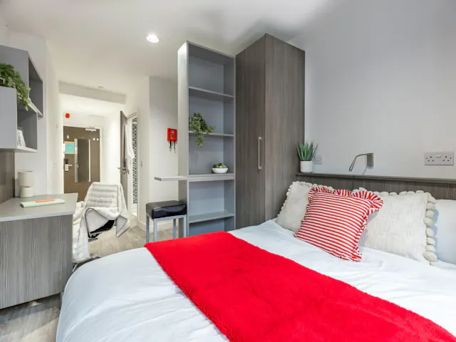 Studio room image 1