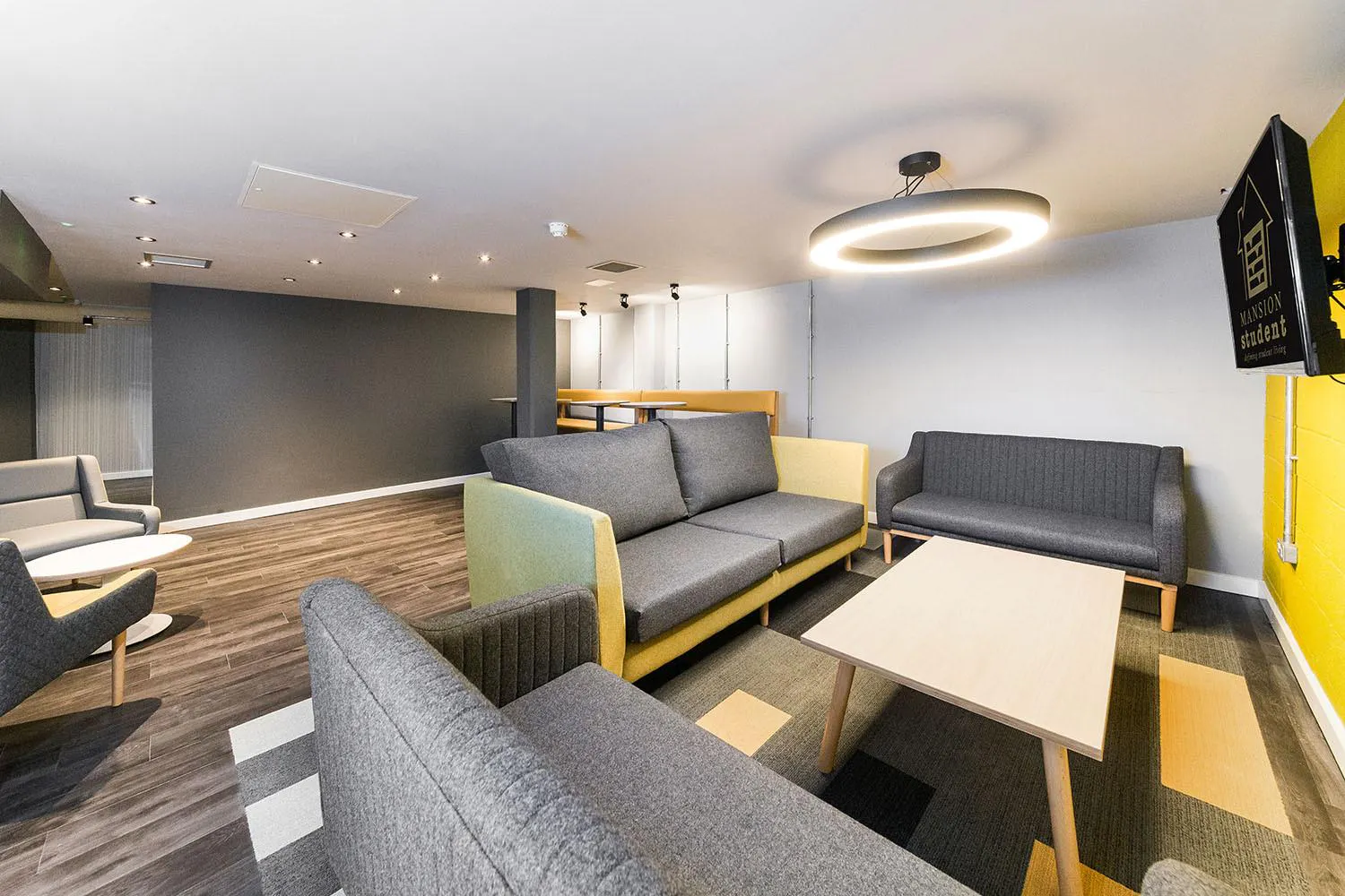 Silver En-suite UK Guarantor not required