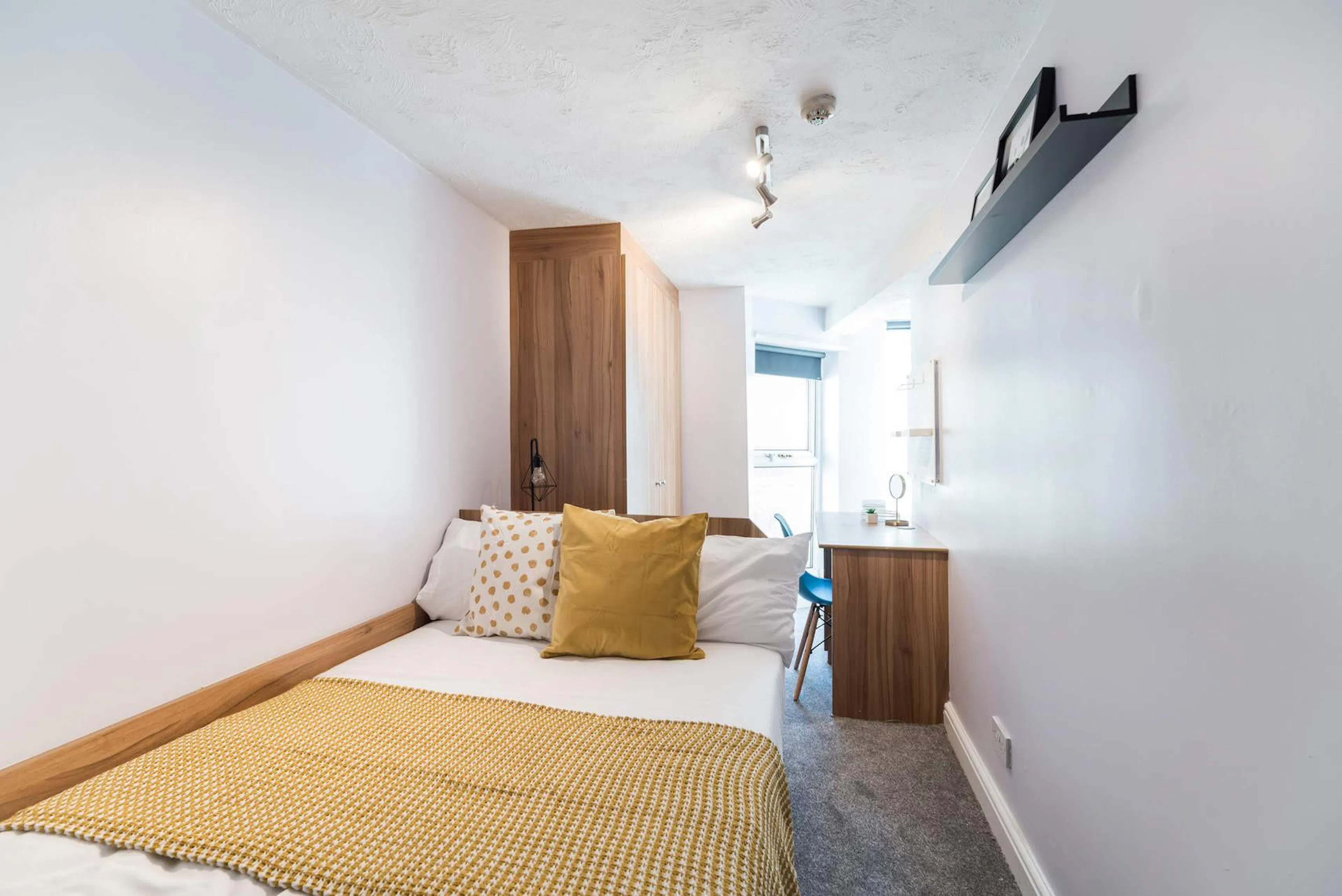 ROOM ROOM 3
