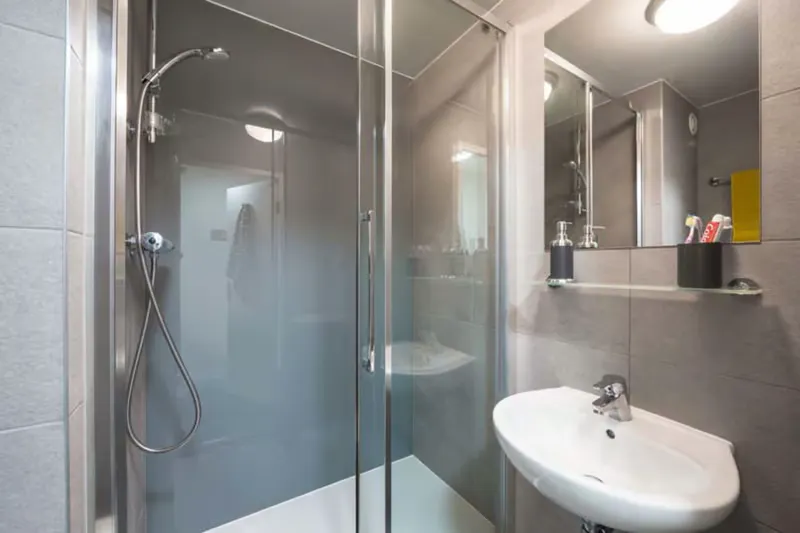 Deluxe Ensuite 3 Bed