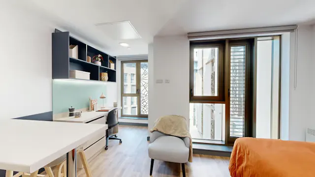 Premium Studio room image 2