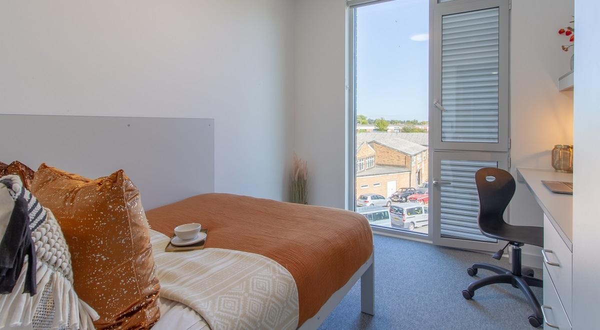 union-leamington-warwick-Standard Ensuite 