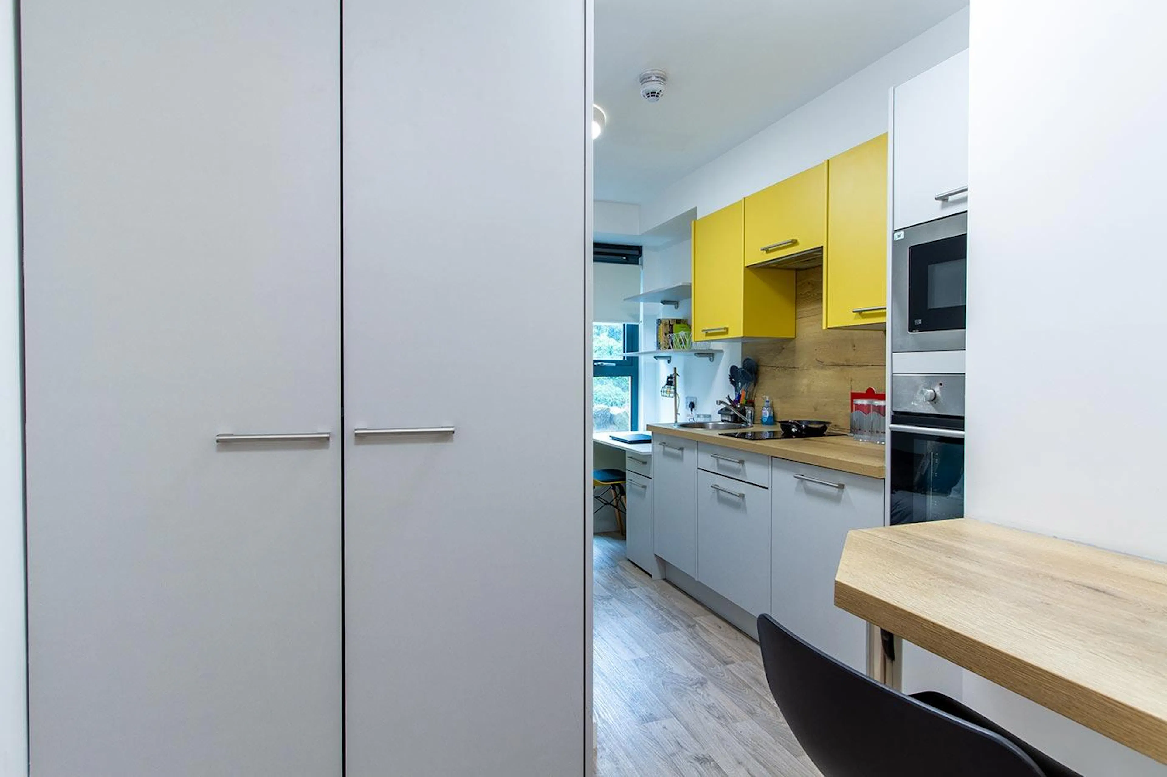 Classic Studio KITCHEN 4