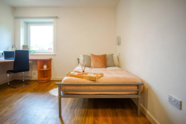 Platinum Ensuite room image 2