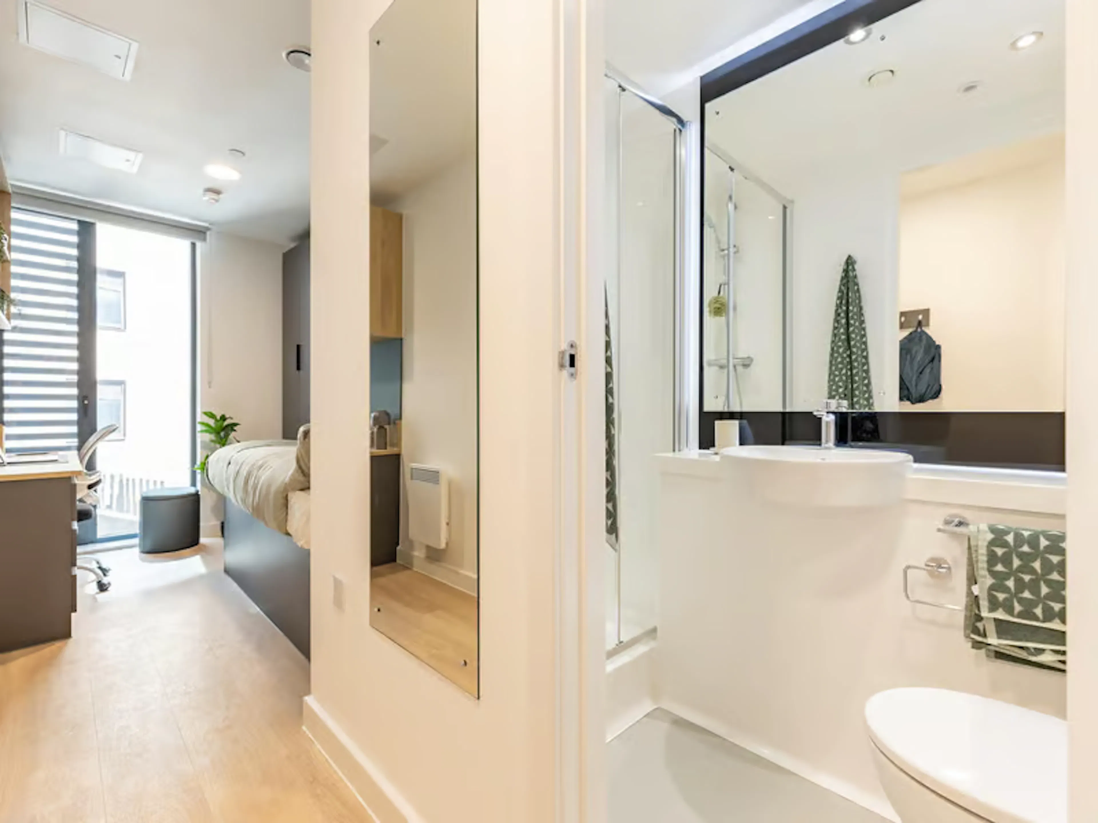 Classic Ensuite ROOM 2