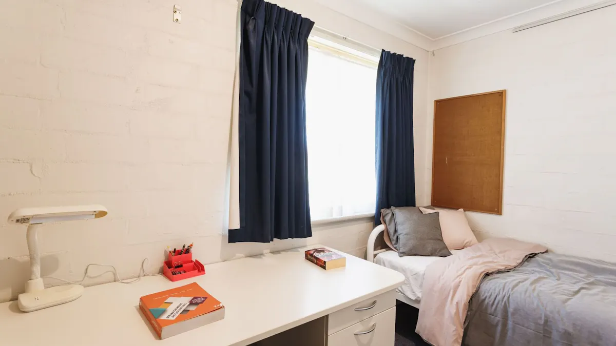 ROOM ROOM