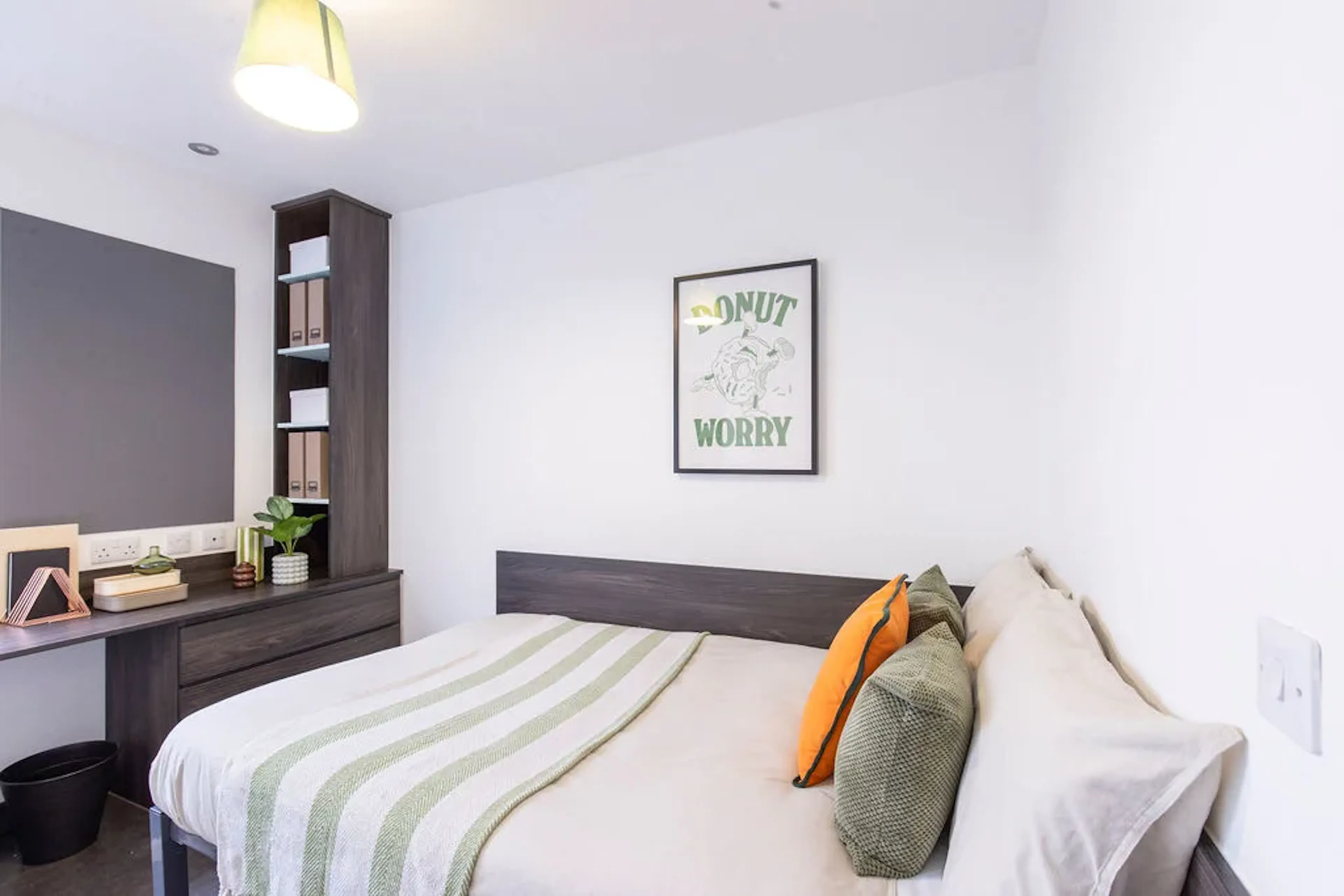 8 Bed En-suite ROOM 4