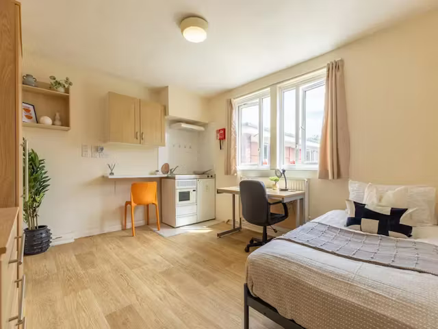 brooke-hall-london-Standard Studio-1