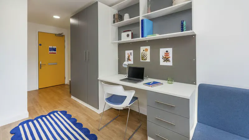 Bronze Studio