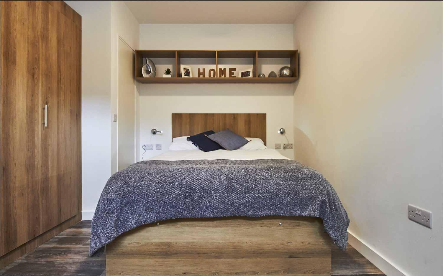 Deluxe View One Bed Apartment