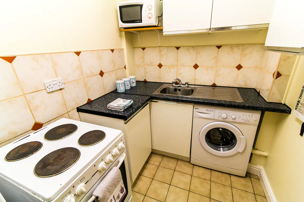 KITCHEN KITCHEN 3