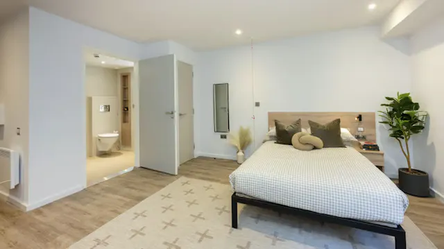 Superior adaptable floor 1-5 room image 2