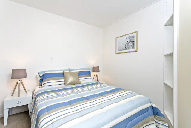 Apartment 903 (4 bedrooms (3 singles & 1 double) & 1 bathroom) room image 4