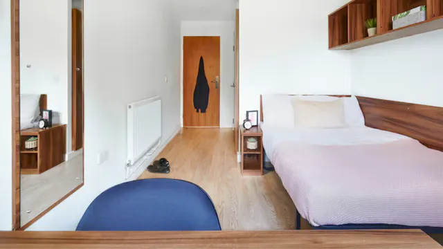 2 Bedroom Apartment room image 2