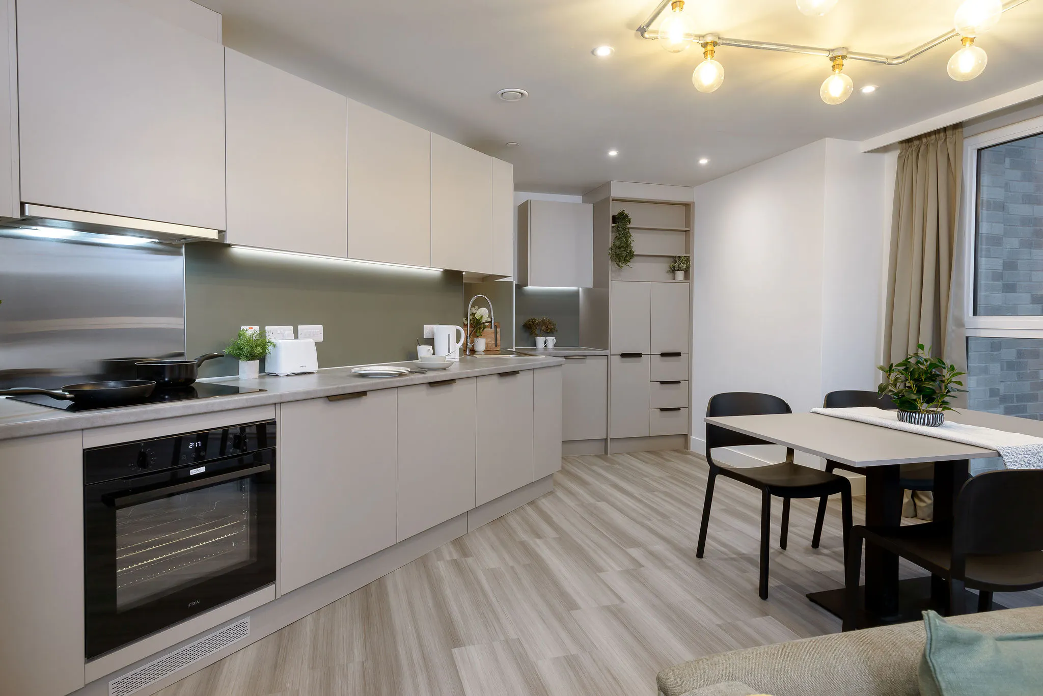 true Apartment KITCHEN 3