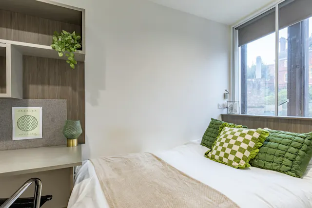 Premium 2 Bed Apartment room image 7