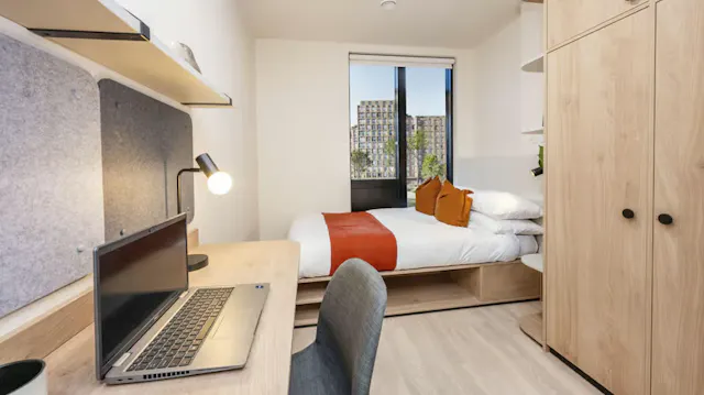 Classic Ensuite room image 2