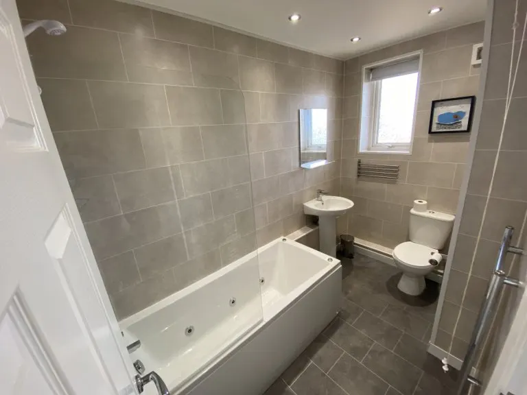 3 Bedroom House BATHROOM 3