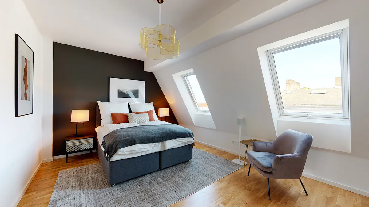 ROOM ROOM