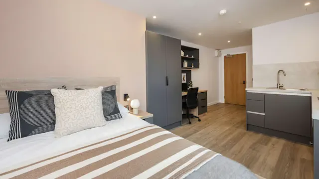 Standard room image 1