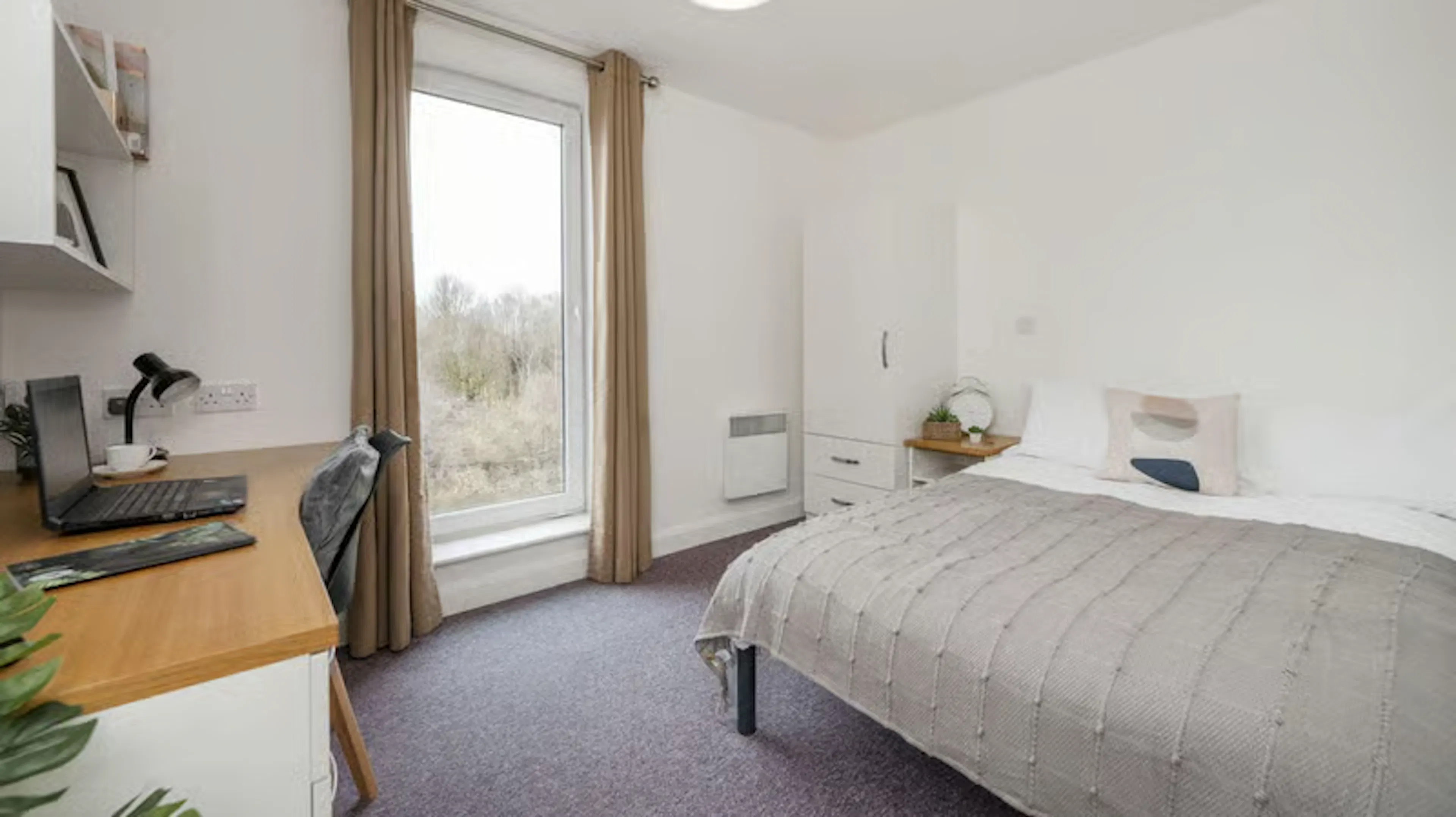 Premium Ensuite with View ROOM 3